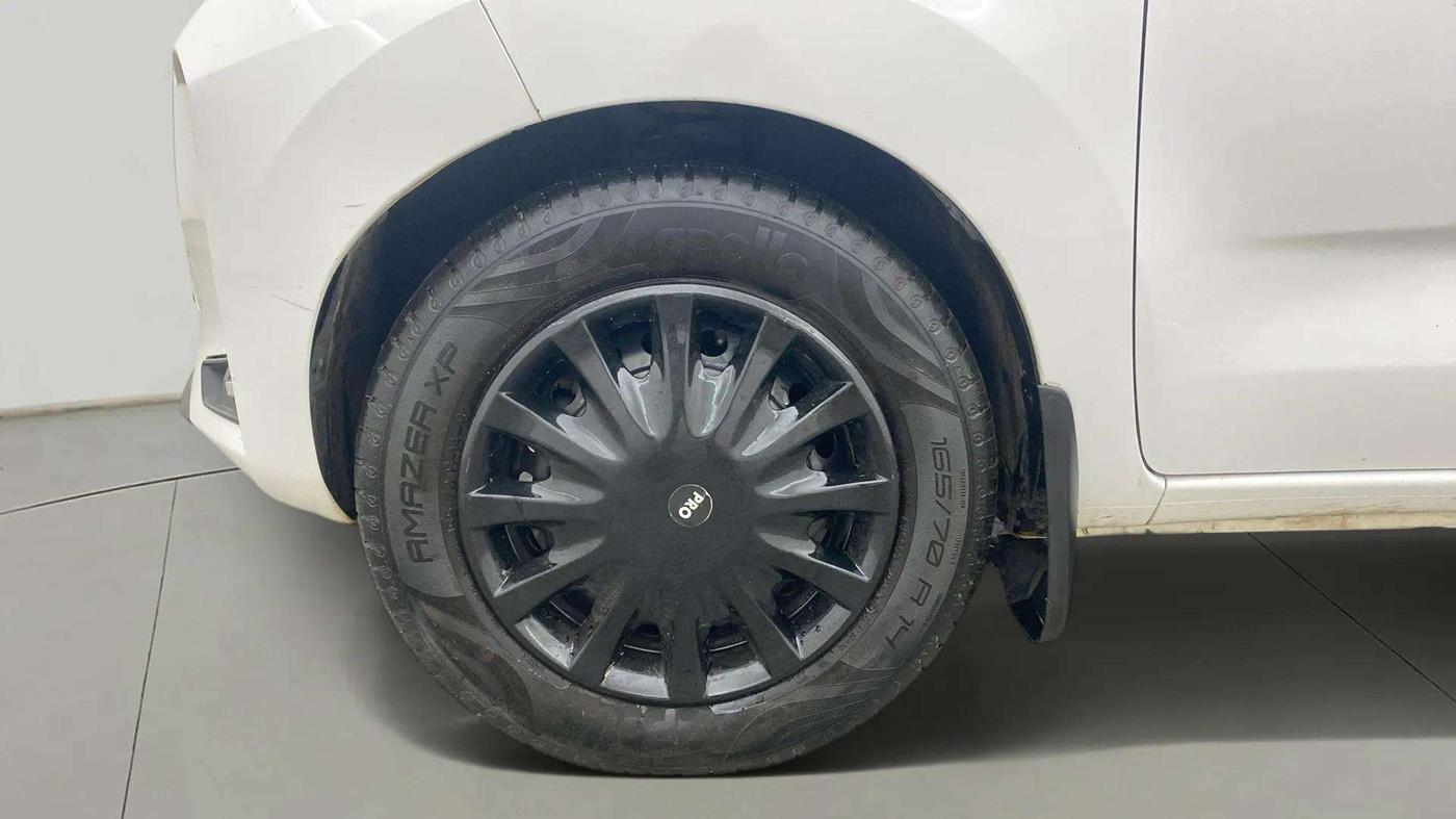 2021 Datsun Redi Go T(O) 1.0 AMT, Petrol, Automatic, 61,339 km, Left Front Wheel