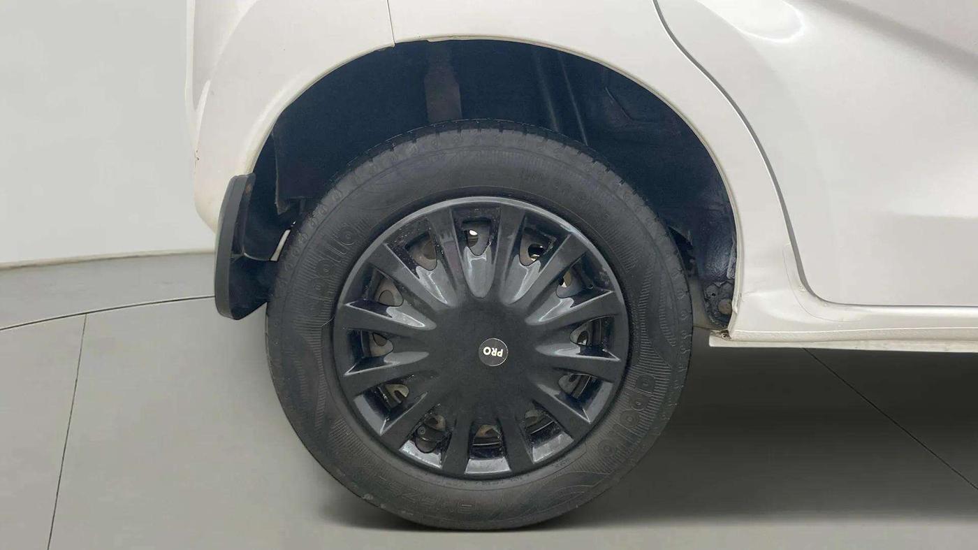 2021 Datsun Redi Go T(O) 1.0 AMT, Petrol, Automatic, 61,339 km, Right Rear Wheel