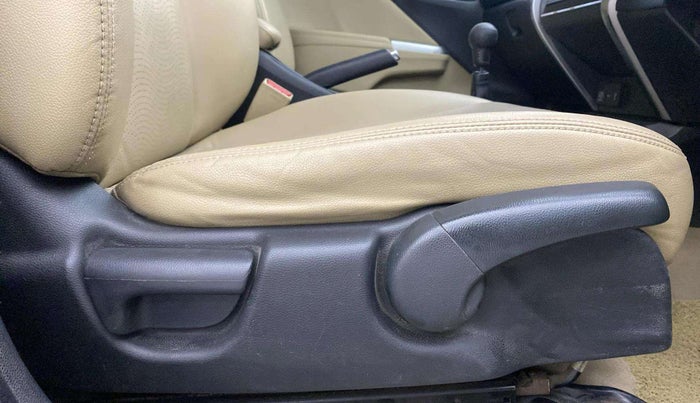 2015 Honda City 1.5L I-VTEC VX, Petrol, Manual, 55,400 km, Driver Side Adjustment Panel