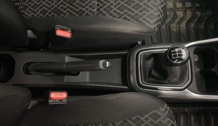 2020 Maruti IGNIS ZETA 1.2, Petrol, Manual, 35,384 km, Gear Lever