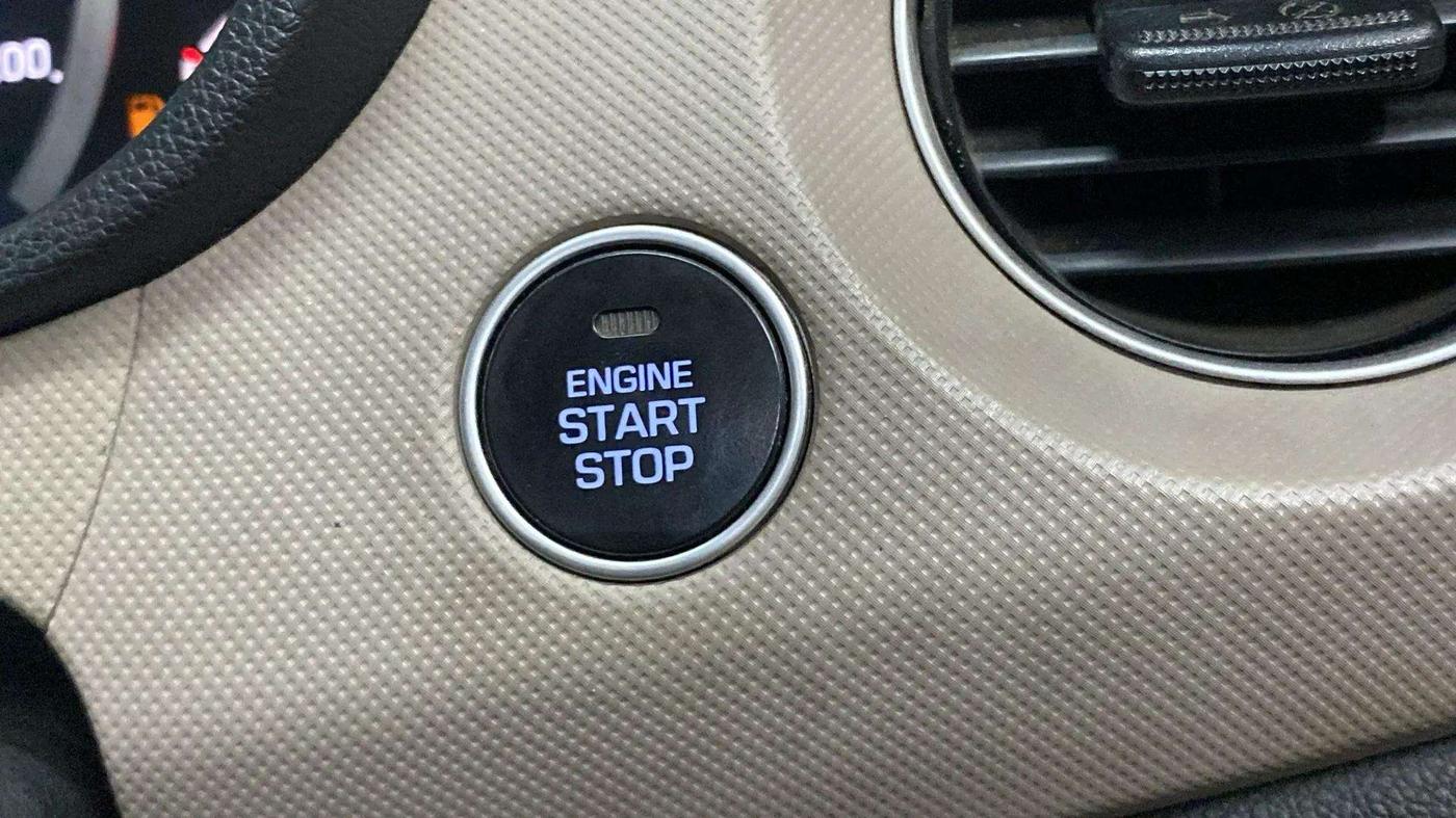 2014 Hyundai Grand i10 ASTA 1.2 KAPPA VTVT, Petrol, Manual, 49,109 km, Keyless Start/ Stop Button