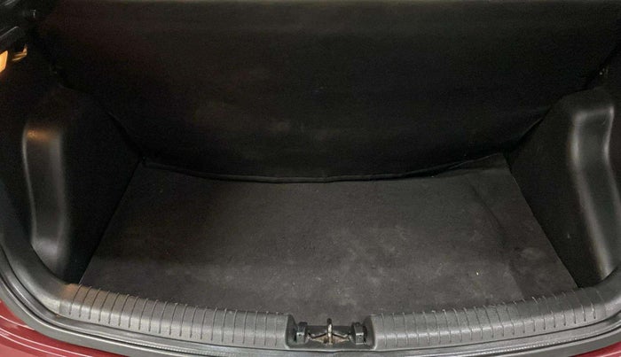 2014 Hyundai Grand i10 ASTA 1.2 KAPPA VTVT, Petrol, Manual, 49,109 km, Boot Inside