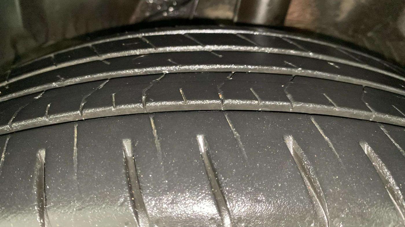 2020 MG HECTOR SHARP 1.5 DCT PETROL, Petrol, Automatic, 68,442 km, Left Front Tyre Tread