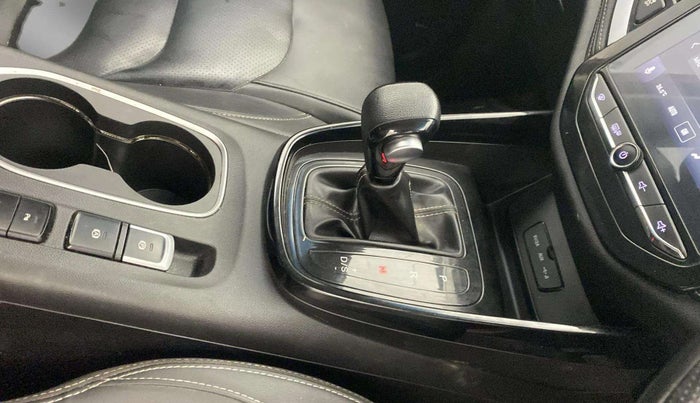 2020 MG HECTOR SHARP 1.5 DCT PETROL, Petrol, Automatic, 68,393 km, Gear Lever