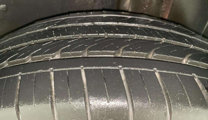 2020 MG HECTOR SHARP 1.5 DCT PETROL, Petrol, Automatic, 68,393 km, Left Rear Tyre Tread