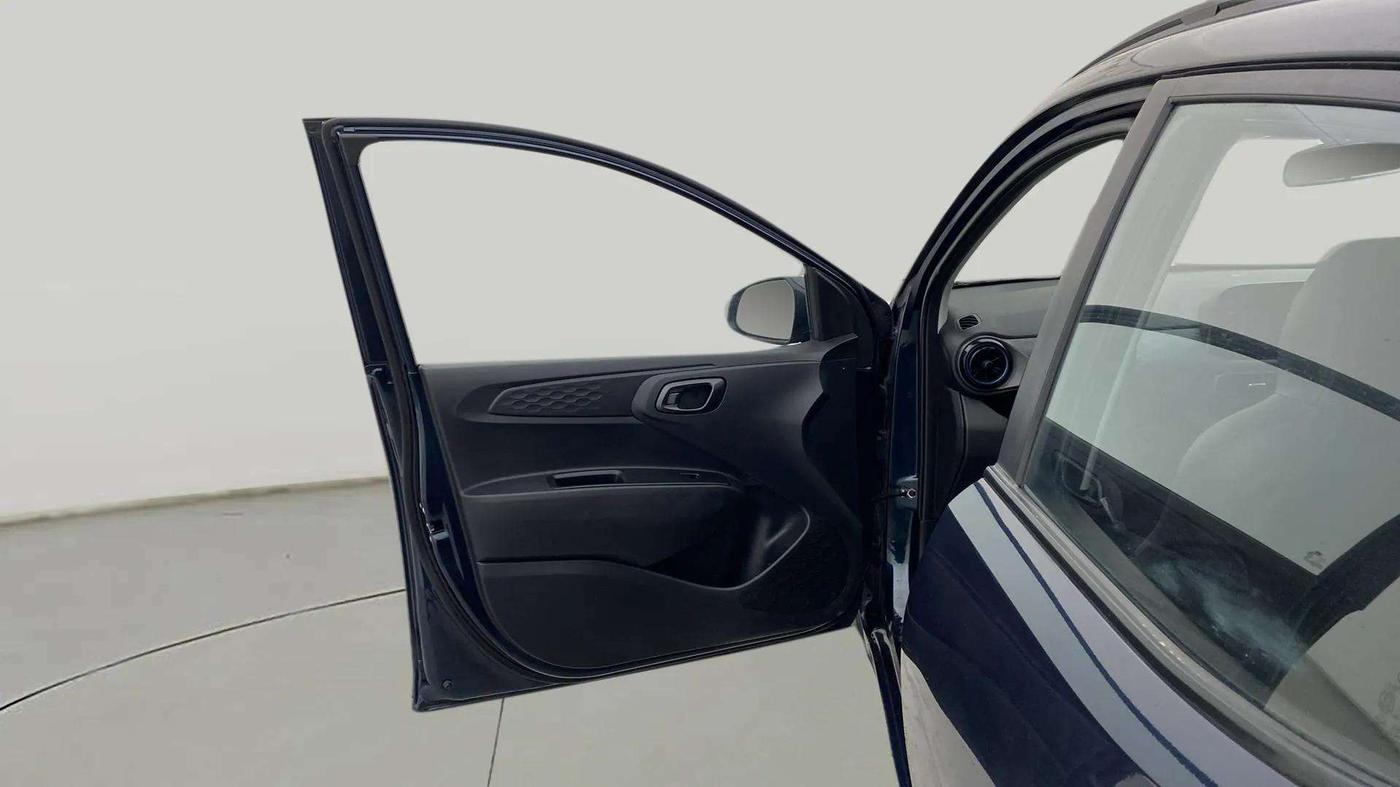 2022 Hyundai GRAND I10 NIOS SPORTZ 1.2 KAPPA VTVT DUAL TONE, Petrol, Manual, 24,952 km, LHS Front Door