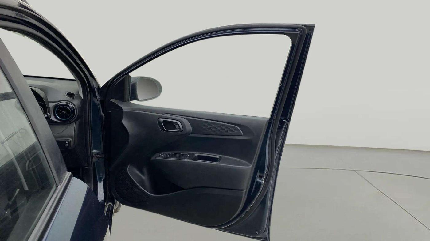 2022 Hyundai GRAND I10 NIOS SPORTZ 1.2 KAPPA VTVT DUAL TONE, Petrol, Manual, 24,952 km, RHS Front Door