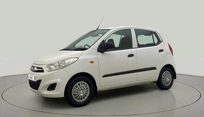 2014 Hyundai i10 MAGNA 1.1, Petrol, Manual, 20,812 km, Left Front Diagonal
