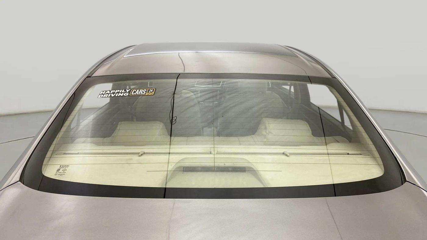 2018 Maruti Ciaz ALPHA  AT 1.4  PETROL, Petrol, Automatic, 26,752 km, Rear Windshield