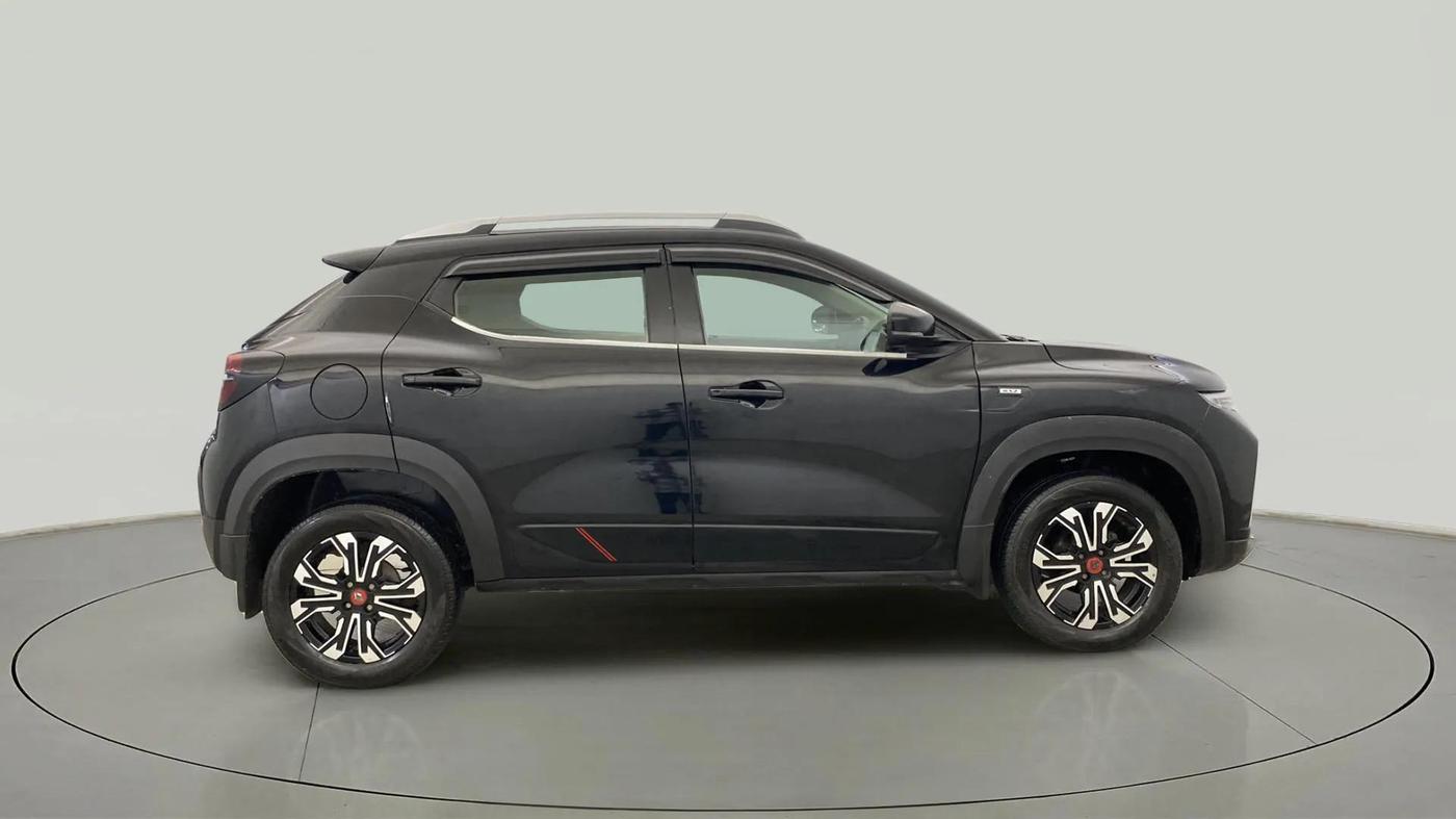 2023 Renault Kiger RXZ TURBO CVT, Petrol, Automatic, 19,518 km, Right Side View