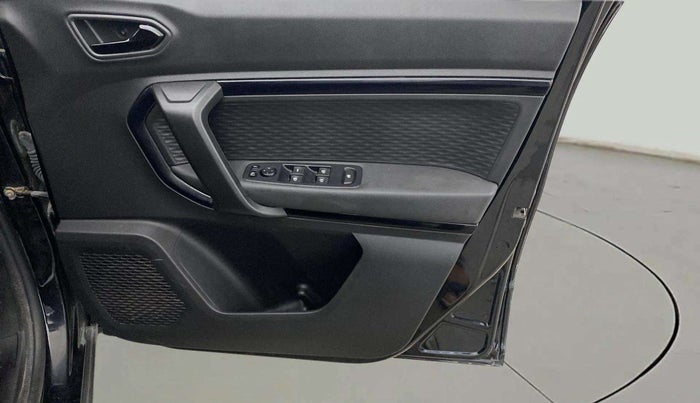 2023 Renault Kiger RXZ TURBO CVT, Petrol, Automatic, 19,345 km, Driver Side Door Panels Control