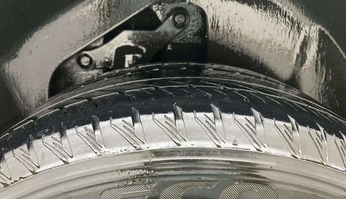 2021 Tata Safari XT PLUS, Diesel, Manual, 46,669 km, Left Rear Tyre Tread