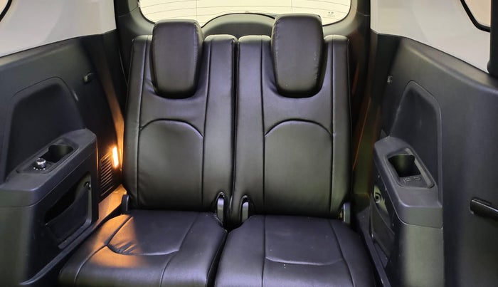 2021 Tata Safari XT PLUS, Diesel, Manual, 46,669 km, Third Seat Row ( optional )