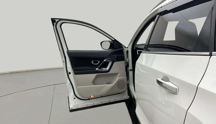 2021 Tata Safari XT PLUS, Diesel, Manual, 46,669 km, LHS Front Door