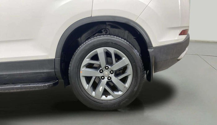2021 Tata Safari XT PLUS, Diesel, Manual, 46,669 km, Left Rear Wheel