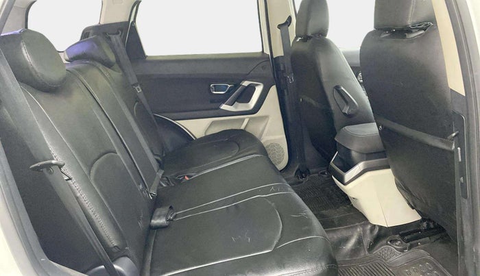 2021 Tata Safari XT PLUS, Diesel, Manual, 46,669 km, Right Side Rear Door Cabin