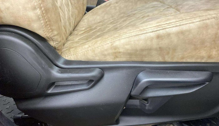 2021 Tata Tiago XZ PLUS PETROL, Petrol, Manual, 37,509 km, Driver Side Adjustment Panel