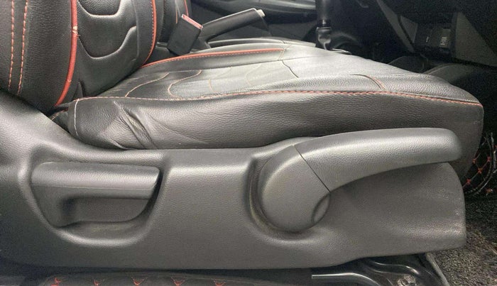 2018 Honda WR-V 1.5L I-DTEC S MT, Diesel, Manual, 79,633 km, Driver Side Adjustment Panel