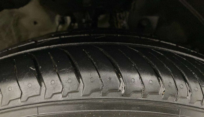 2018 Honda WR-V 1.5L I-DTEC S MT, Diesel, Manual, 79,633 km, Right Front Tyre Tread