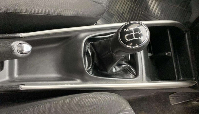 2016 Maruti Baleno DELTA PETROL 1.2, Petrol, Manual, 84,153 km, Gear Lever
