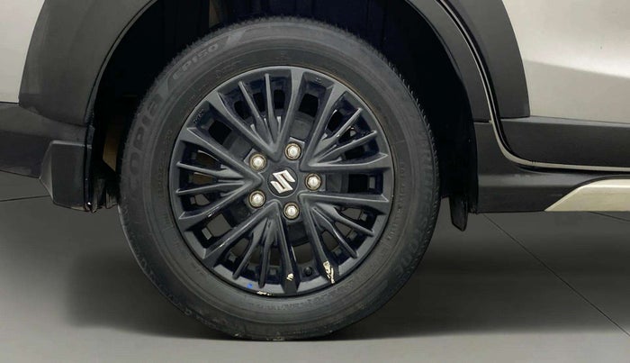 2019 Maruti XL6 ALPHA AT, Petrol, Automatic, 36,510 km, Right Rear Wheel