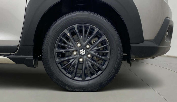 2019 Maruti XL6 ALPHA AT, Petrol, Automatic, 36,510 km, Right Front Wheel