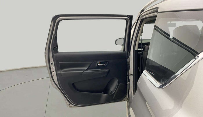 2019 Maruti XL6 ALPHA AT, Petrol, Automatic, 36,510 km, LHS Rear Door