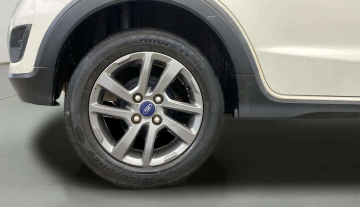 2021 Ford FREESTYLE TITANIUM 1.2 PETROL, Petrol, Manual, 36,258 km, Right Rear Wheel