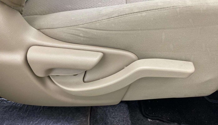 2017 Honda Amaze 1.2L I-VTEC S AT, Petrol, Automatic, 19,187 km, Driver Side Adjustment Panel