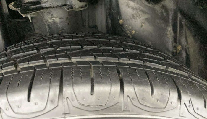2018 Jeep Compass LIMITED 1.4 PETROL AT, Petrol, Automatic, 89,621 km, Right Rear Tyre Tread