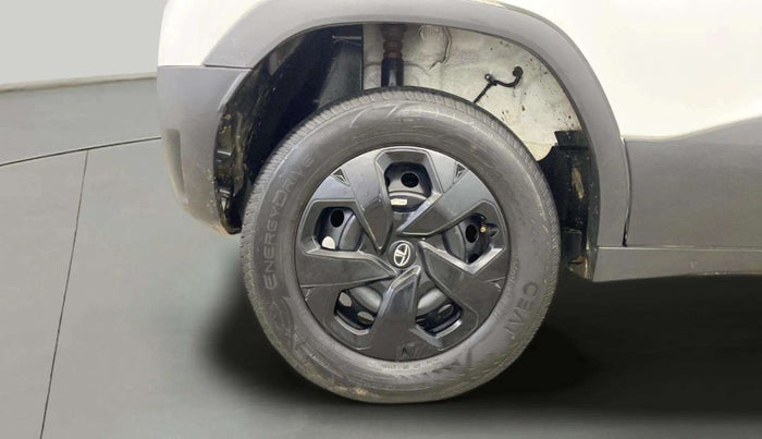 2023 Tata PUNCH ADVENTURE MT CNG , CNG, Manual, 14,898 km, Right Rear Wheel