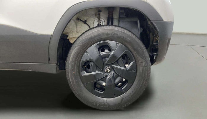 2023 Tata PUNCH ADVENTURE MT CNG , CNG, Manual, 14,898 km, Left Rear Wheel