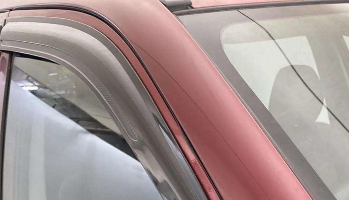 2019 Mahindra XUV500 W5, Diesel, Manual, 41,788 km, Right A pillar - Paint is slightly faded