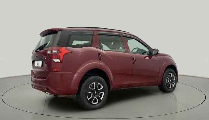 2019 Mahindra XUV500 W5, Diesel, Manual, 41,788 km, Right Back Diagonal