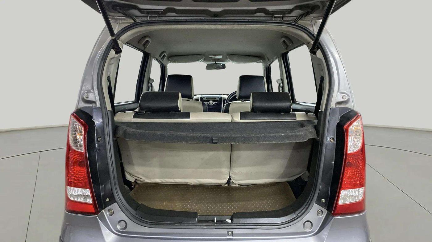 2014 Maruti Wagon R 1.0 VXI, Petrol, Manual, 80,969 km, Boot Inside