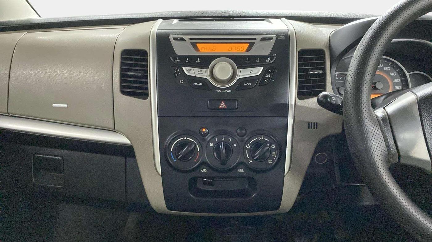 2014 Maruti Wagon R 1.0 VXI, Petrol, Manual, 80,969 km, Air Conditioner
