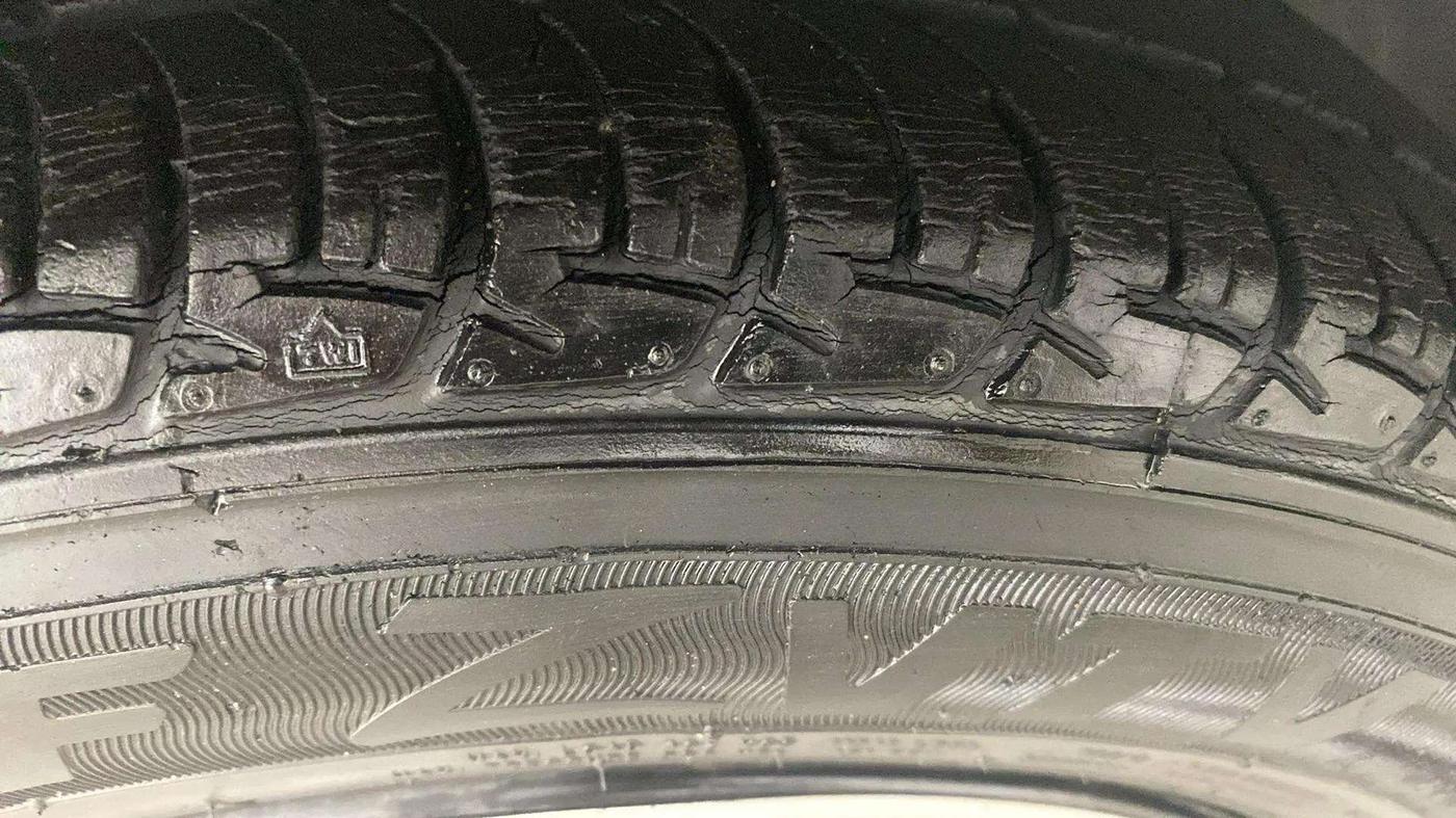 2014 Hyundai Xcent S 1.2, Petrol, Manual, 82,298 km, Right Front Tyre Tread