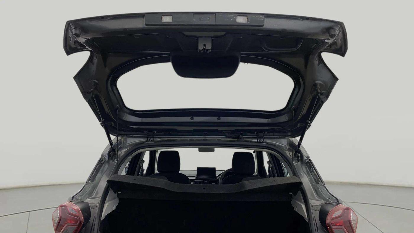 2022 Tata PUNCH PURE MT, Petrol, Manual, 20,065 km, Boot Door Open