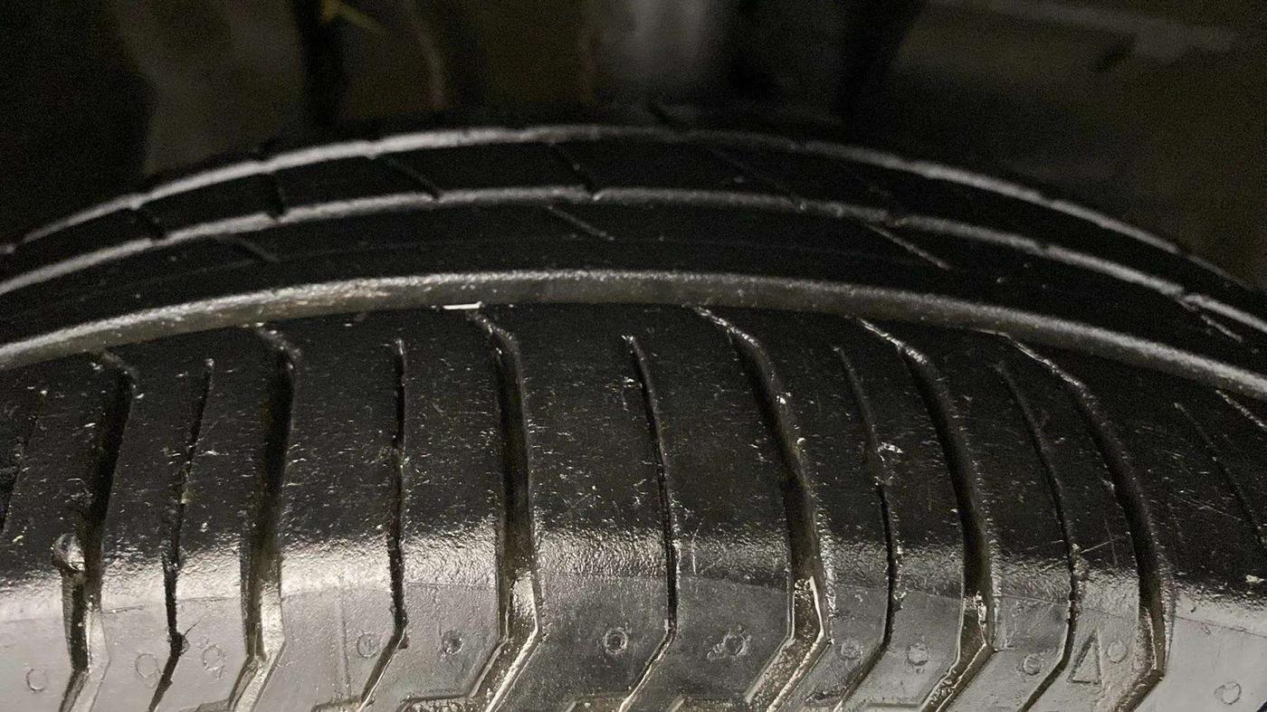 2022 Tata PUNCH PURE MT, Petrol, Manual, 20,065 km, Right Front Tyre Tread