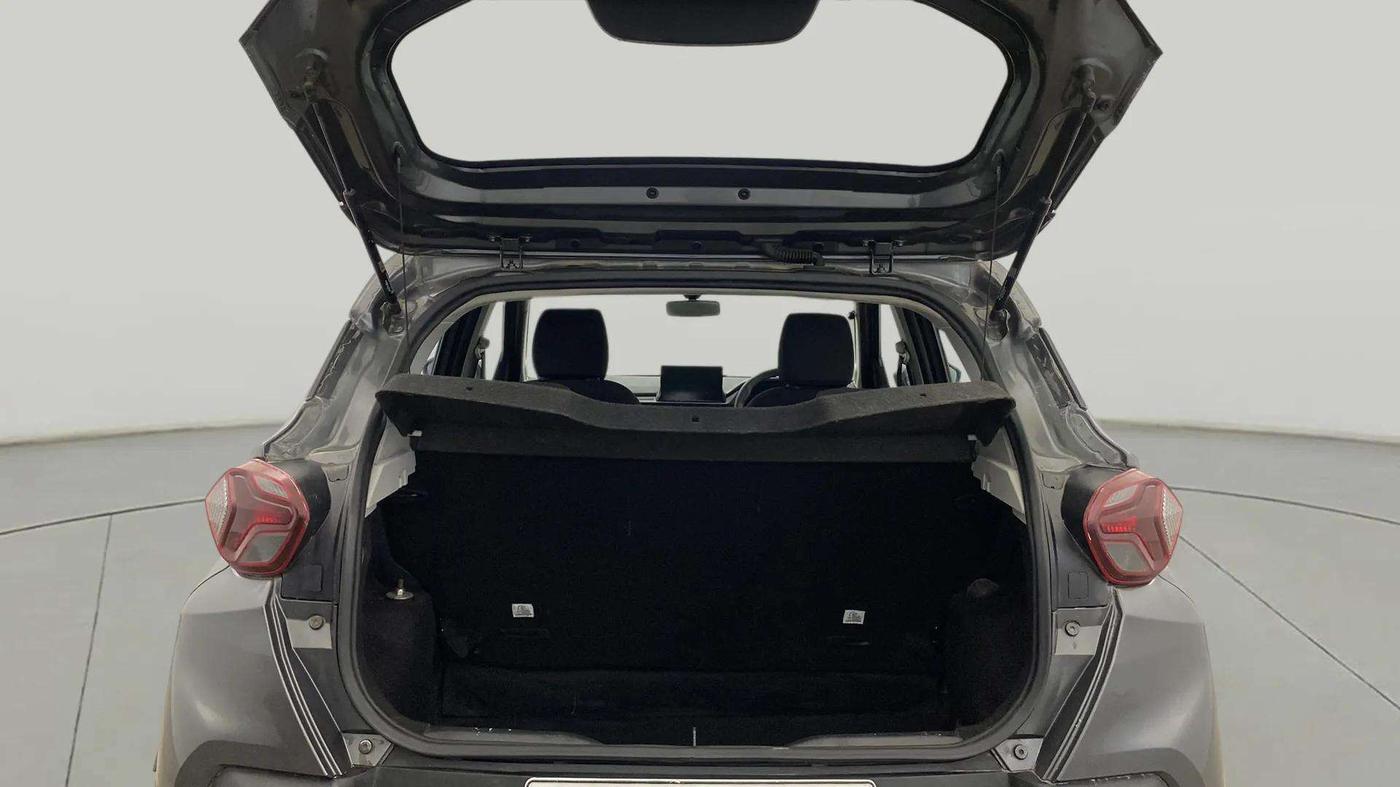 2022 Tata PUNCH PURE MT, Petrol, Manual, 20,065 km, Boot Inside