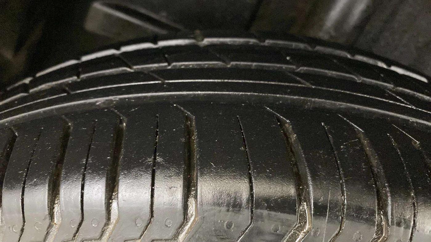 2022 Tata PUNCH PURE MT, Petrol, Manual, 20,065 km, Right Rear Tyre Tread