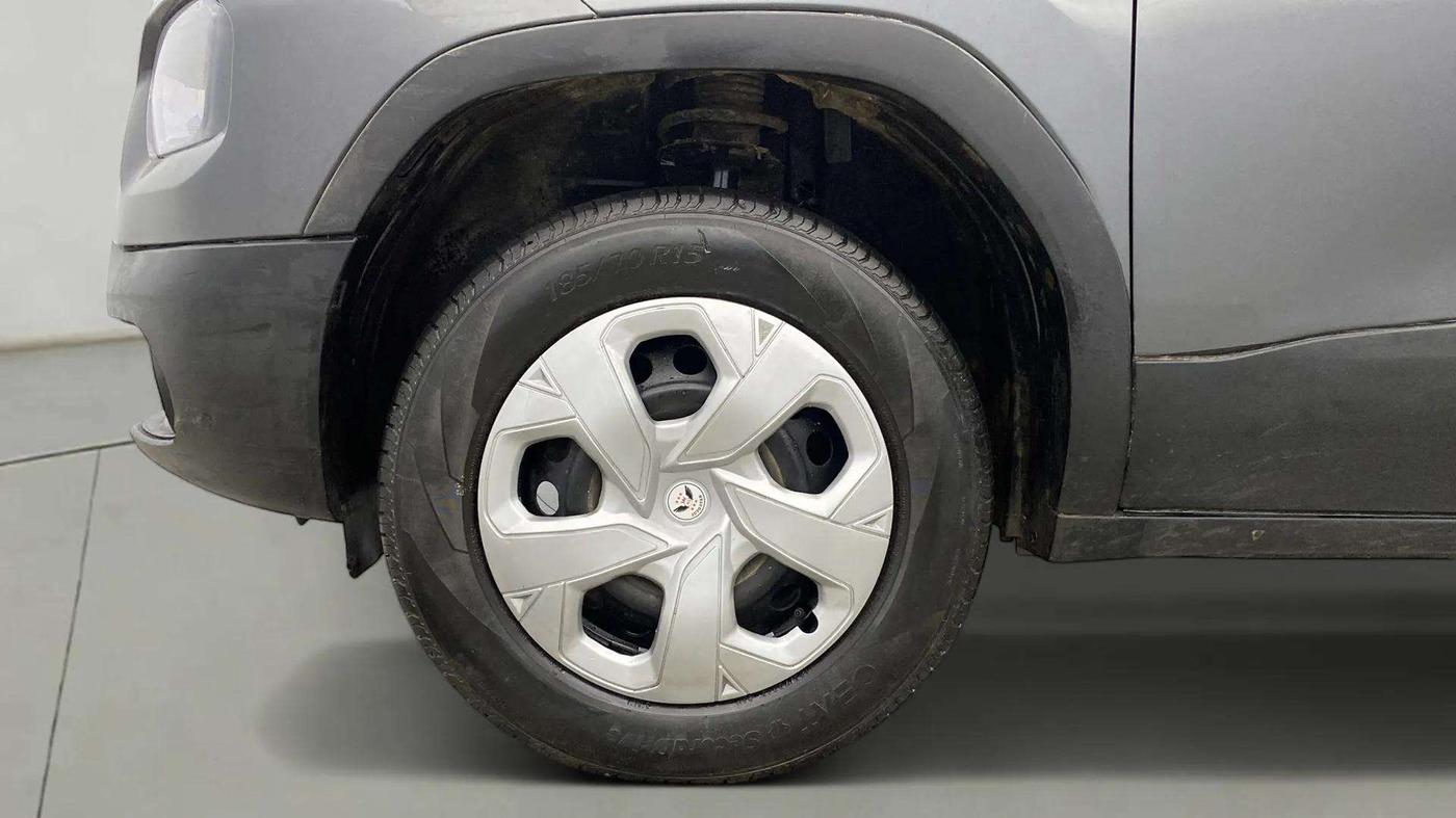 2022 Tata PUNCH PURE MT, Petrol, Manual, 20,065 km, Left Front Wheel