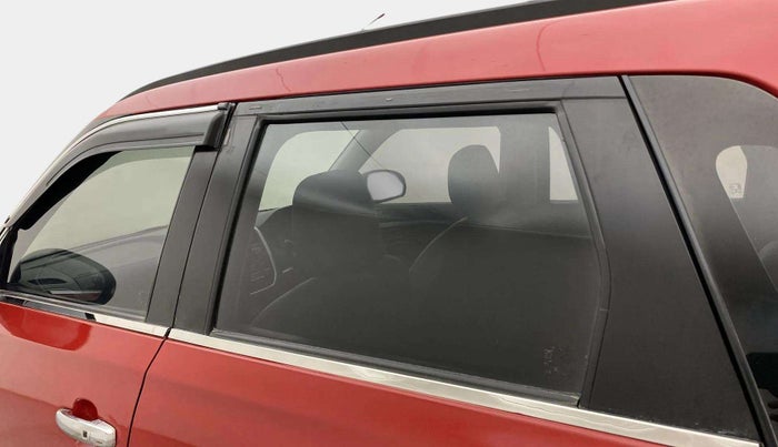 2021 Maruti Vitara Brezza VXI AT SHVS, Petrol, Automatic, 53,228 km, Rear left door - Door visor damaged