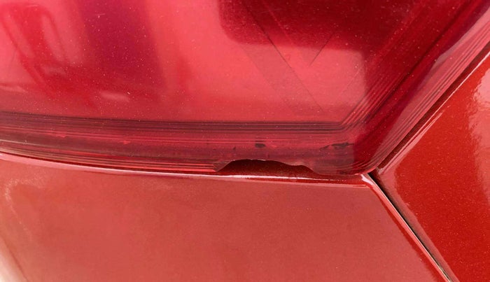 2021 Maruti Vitara Brezza VXI AT SHVS, Petrol, Automatic, 53,228 km, Right tail light - Minor damage