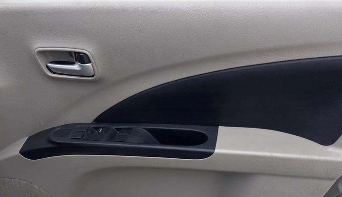 2016 Maruti Celerio VXI, Petrol, Manual, 66,812 km, Driver Side Door Panels Control