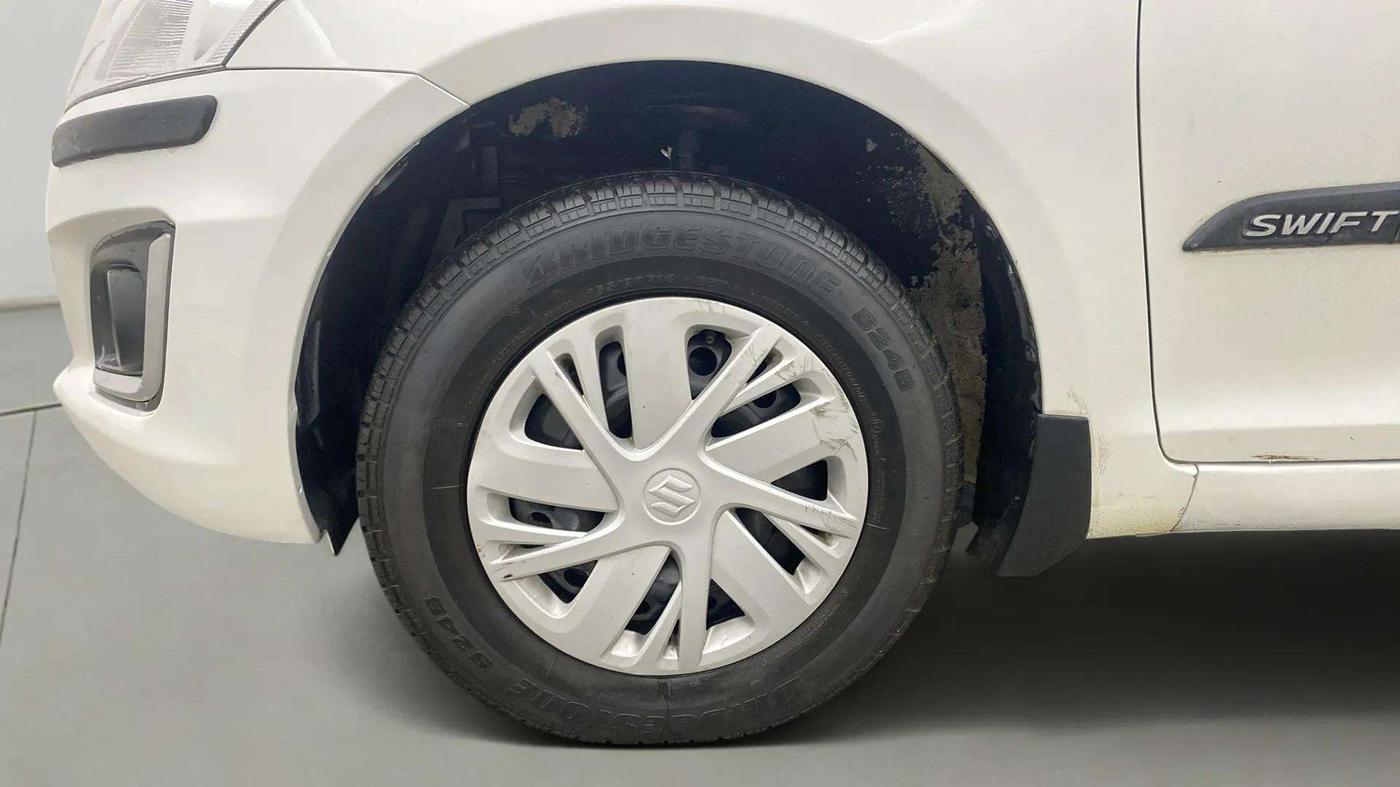2017 Maruti Swift VXI O, Petrol, Manual, 62,875 km, Left Front Wheel