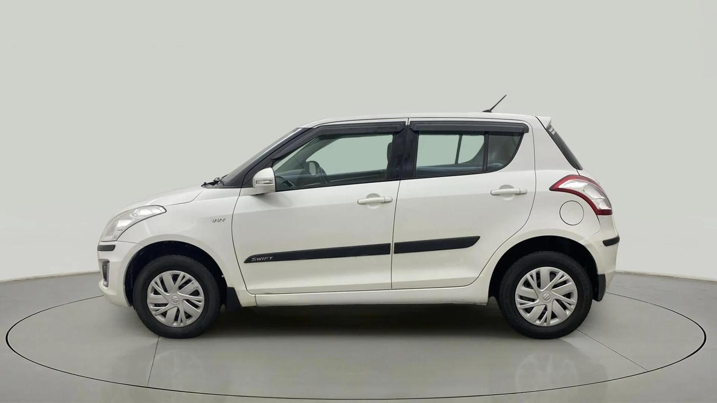 2017 Maruti Swift VXI O, Petrol, Manual, 62,875 km, Left Side