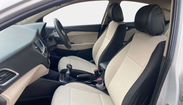 2018 Hyundai Verna 1.6 VTVT SX, Petrol, Manual, 20,625 km, Right Side Front Door Cabin