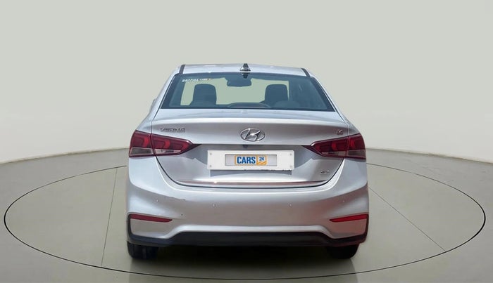 2018 Hyundai Verna 1.6 VTVT SX, Petrol, Manual, 20,625 km, Back/Rear
