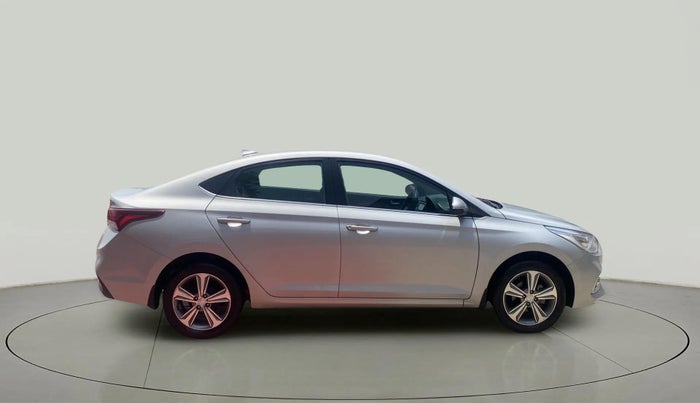 2018 Hyundai Verna 1.6 VTVT SX, Petrol, Manual, 20,625 km, Right Side View